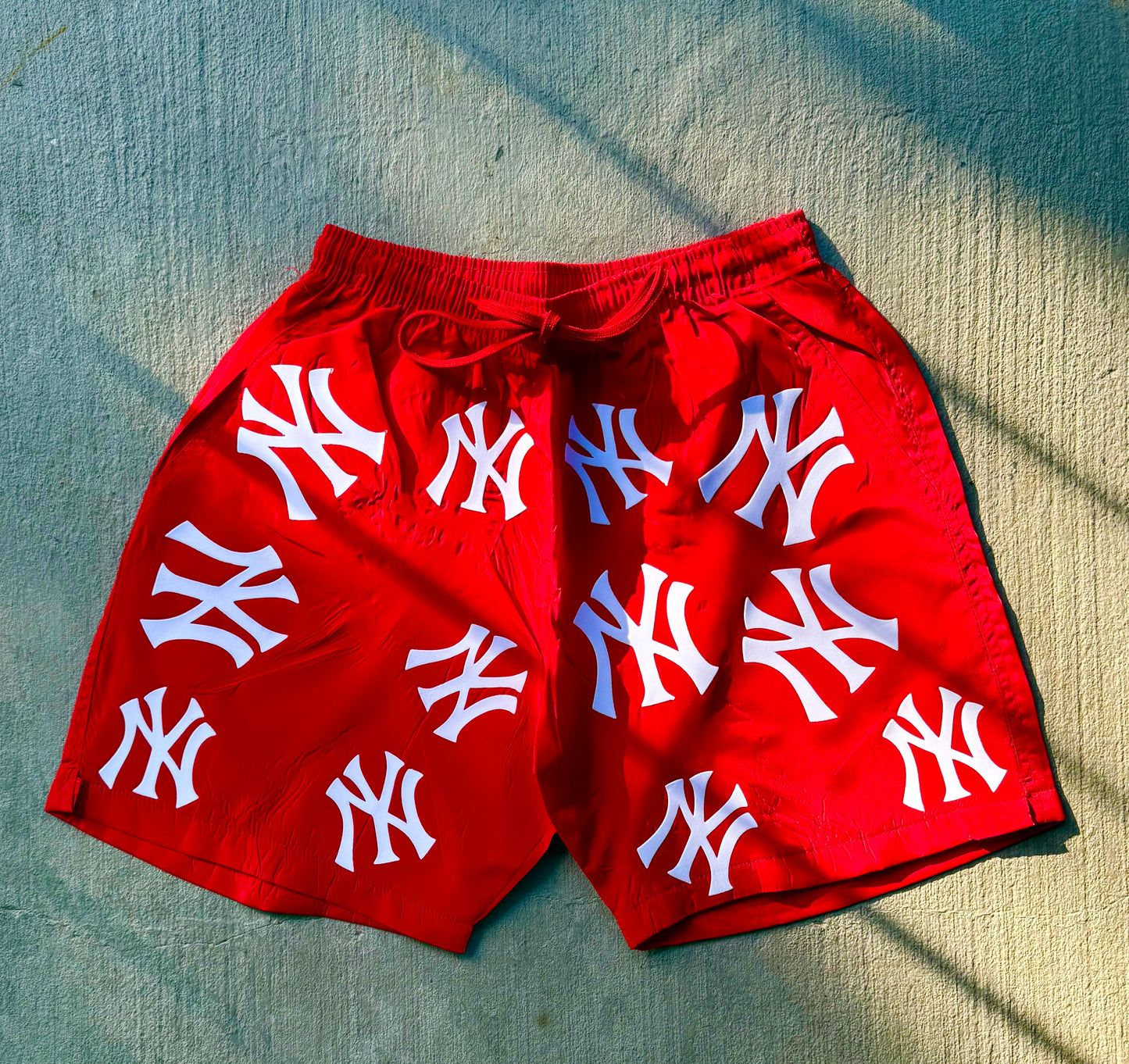NY shorts with draw string (Red)